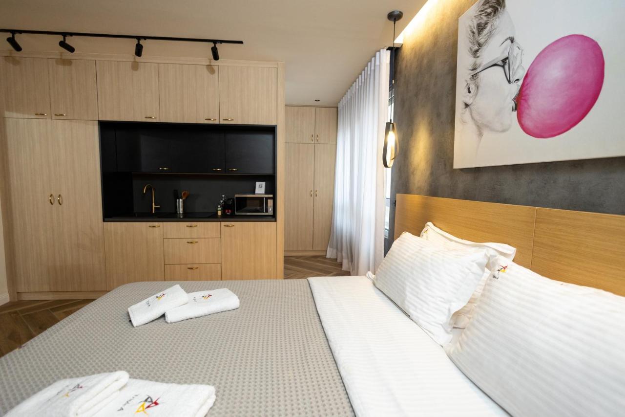 Triple A - Prime Location - Between Monastiraki & Syntagma Square-Free Parking! Atene Esterno foto